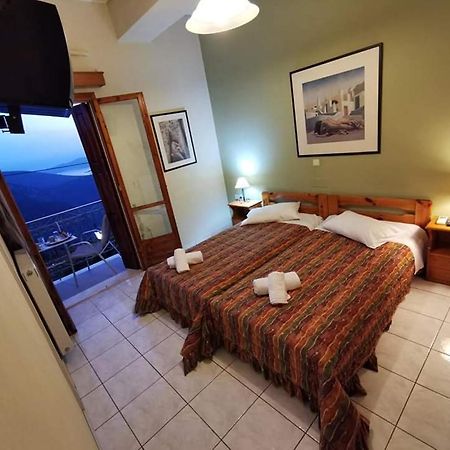 Sun View Guesthouse Delphi Ngoại thất bức ảnh